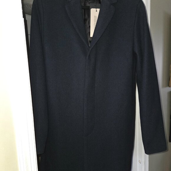 Beautiful Wool Coat Dark Sapphire Color (Navy) - European Medium - Picture 8 of 16